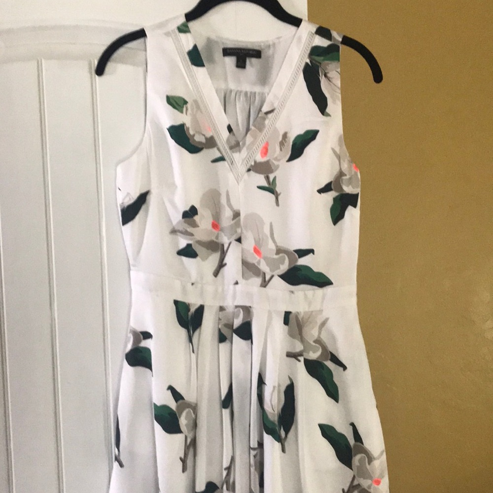 Like new condition dress